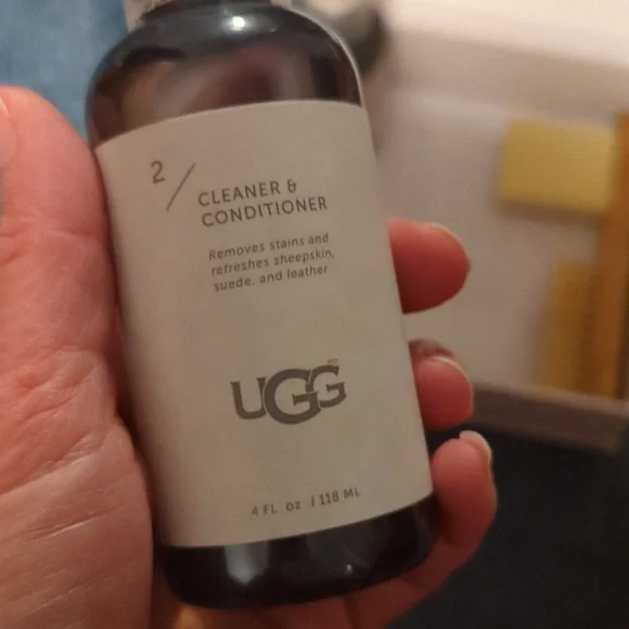 Women's Ugg Black Classic Tall Boots Size 8 - Picture 11 of 15